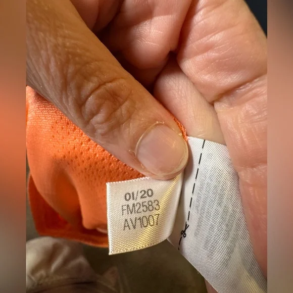 Women’s Adidas Orginals Large Logo track pants - Picture 6 of 8